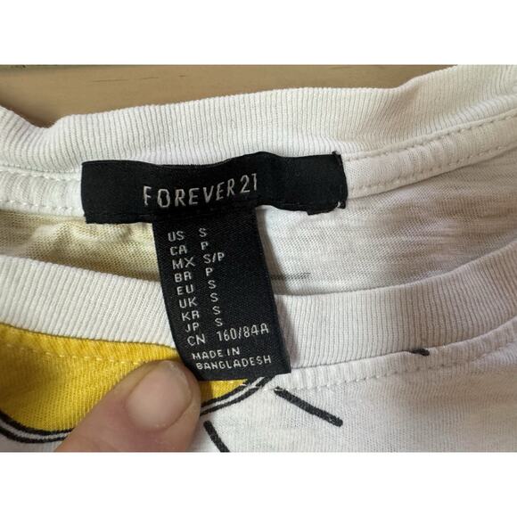 Lot of 4 Women's Junior's Short Sleeve Shirts. Levi’s, Forever 21. Size Small - Picture 10 of 10